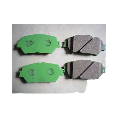Performance garantita Pad di freno in ceramica 04465-33320 per Toyota Camry 2.4 MCV30 ACV30
