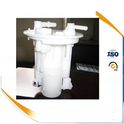Filtro di carburante per serbatoi in plastica di dimensioni standard MR158345 per Mitsubishi Grandis OEM NO