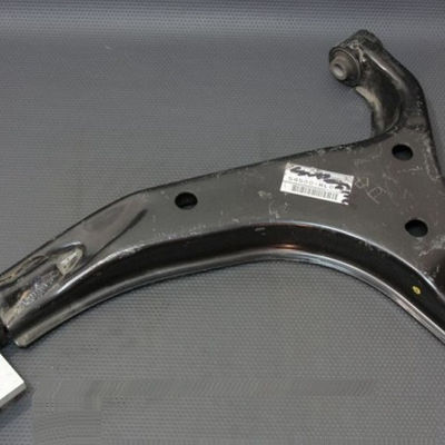 Controllo del braccio 54500-WL000 54501-WL000 per Nissan Elgrand 2000-2010 Superior Performance