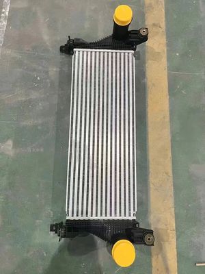 KB3Z-6K775-A Intercooler per Ranger TKE Ford Ranger Mazda BT50 2019-2023