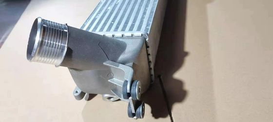 Hyundai H-1 28190-4A700 Intercooler Assy Cooler per tutto il design e l'allestimento in alluminio