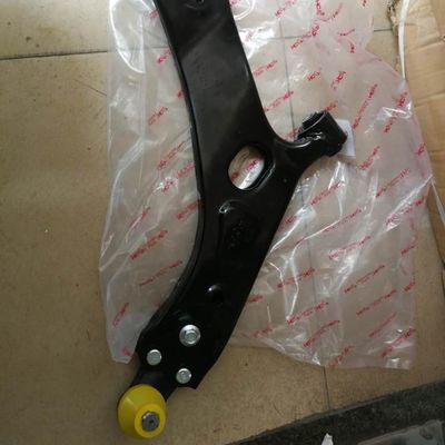 Braccio di controllo del binario asse anteriore sinistro 54501-2S000 per Hyundai IX35 KIA SPORTAGE 2009-