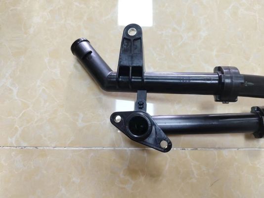 A2712002452 Tubo di raffreddamento a pompa d'acqua per MERCEDES BENZ E200 2012-2015 SLK250 l4 1.8L