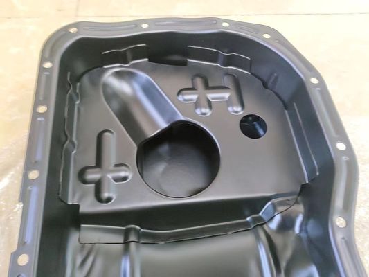 MN149374 Concentratore di olio di trasmissione di intercooler in alluminio per Mitsubishi Grandis 2004-2011