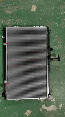 25310-4H550 AT Radiatore di raffreddamento del motore per Hyundai Starex H1 08- Perfect 2.5 CRDi