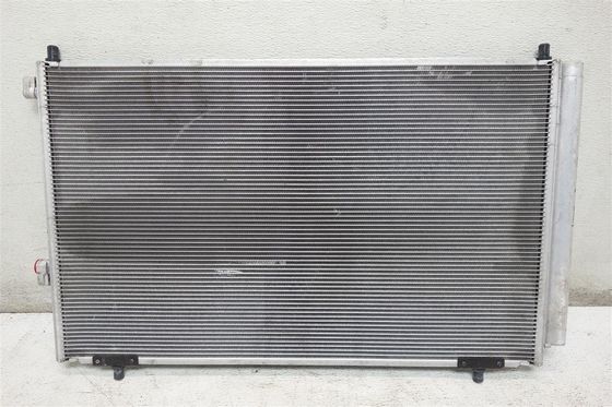 OE NO. 16400-28570 Radiatore di raffreddamento del motore per Toyota RAV4 RAV 4 III A3 2006-2012