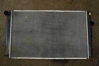 OE NO. 16400-28570 Radiatore di raffreddamento del motore per Toyota RAV4 RAV 4 III A3 2006-2012