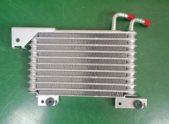 Intercooler in alluminio per TOYOTA TUNDRA 2004-2005 con OEM 32910-34020 Sostituire/riparazione