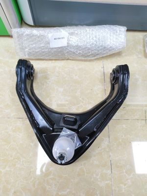 Braccio di comando verso il basso superiore per Mitsubishi Pajero L200 4010A103