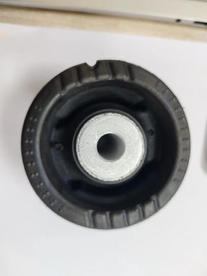 Per Hyundai Accent Kia Rio Bush Braccio di traino con buccia Oem 55160-1R000
