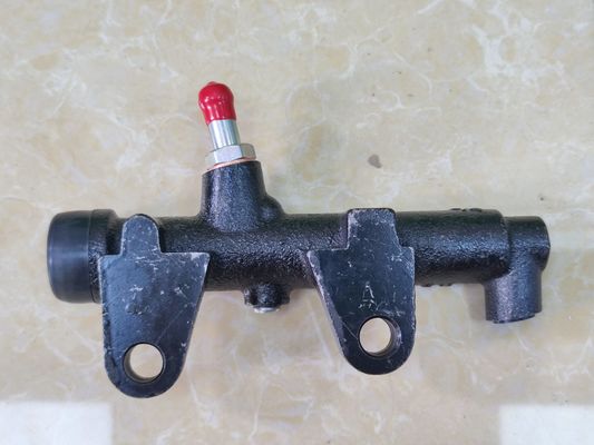 46801-00Z05 cilindro principale di frizione per camion Nissan UD