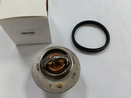 17670-77E00 17670-63J00 W52SE-82 Termostato per Suzuki Swift Jimny Grand Vitara