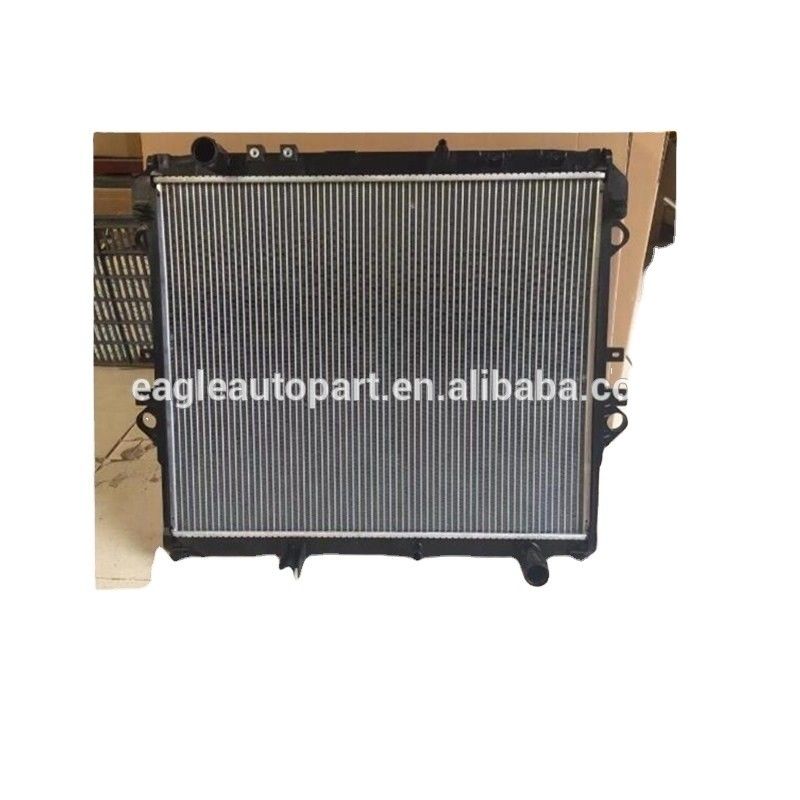 Radiatore automatico manuale 16400-0l460 R per Toyota Revo Diesel 1.5 Motore raffreddamento superiore