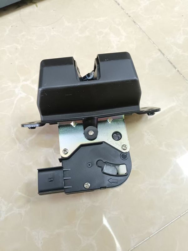 81230-3Z000 Serratura del portellone posteriore del bagagliaio per Hyundai Santa Fe Kia Sedona Sorento 2013-2020 per Hyundai 2015-2018